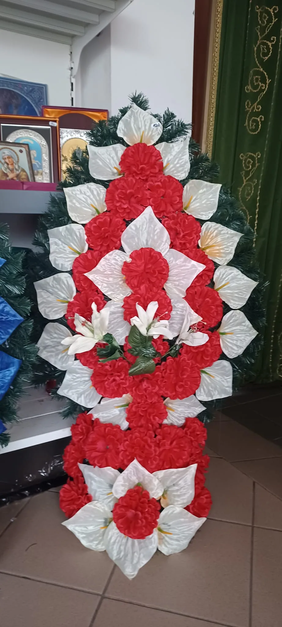Coroană funerară — aranjament floral — Dumitriu